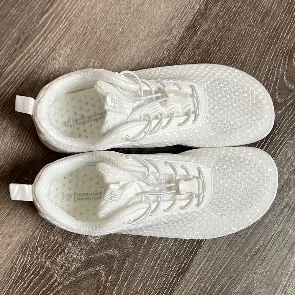 Women’s Athletic Walking Sneakers - White - Picture 4 of 16